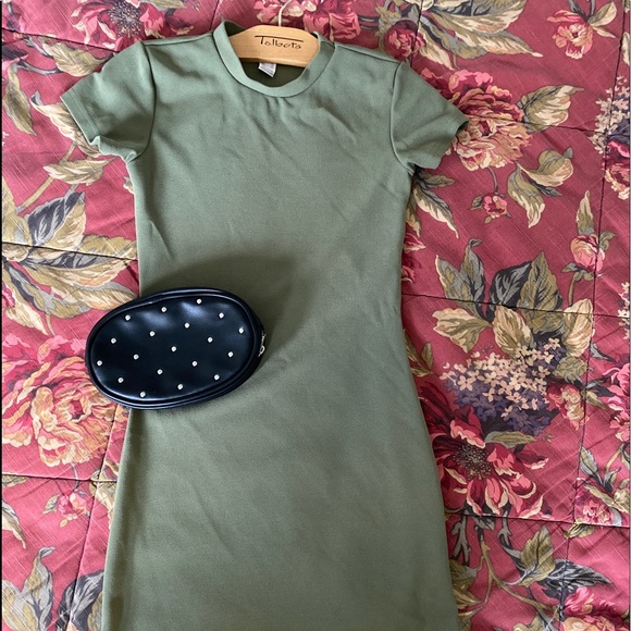 Revamped bodycon dress - Picture 2 of 4